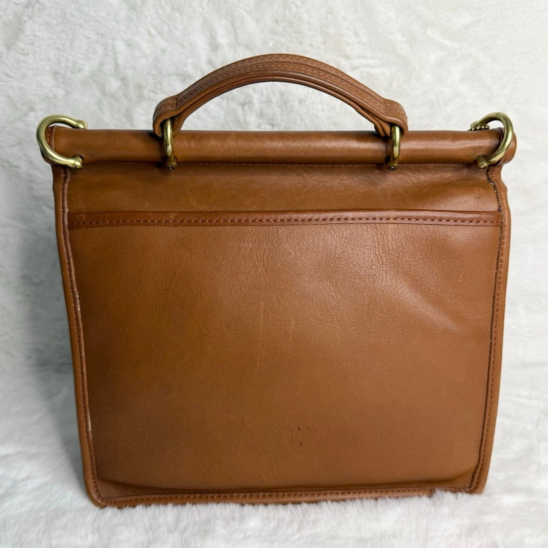 Vintaged Coach Willis 9927 British Tan 1998 Top Handle  Shoulder Bag