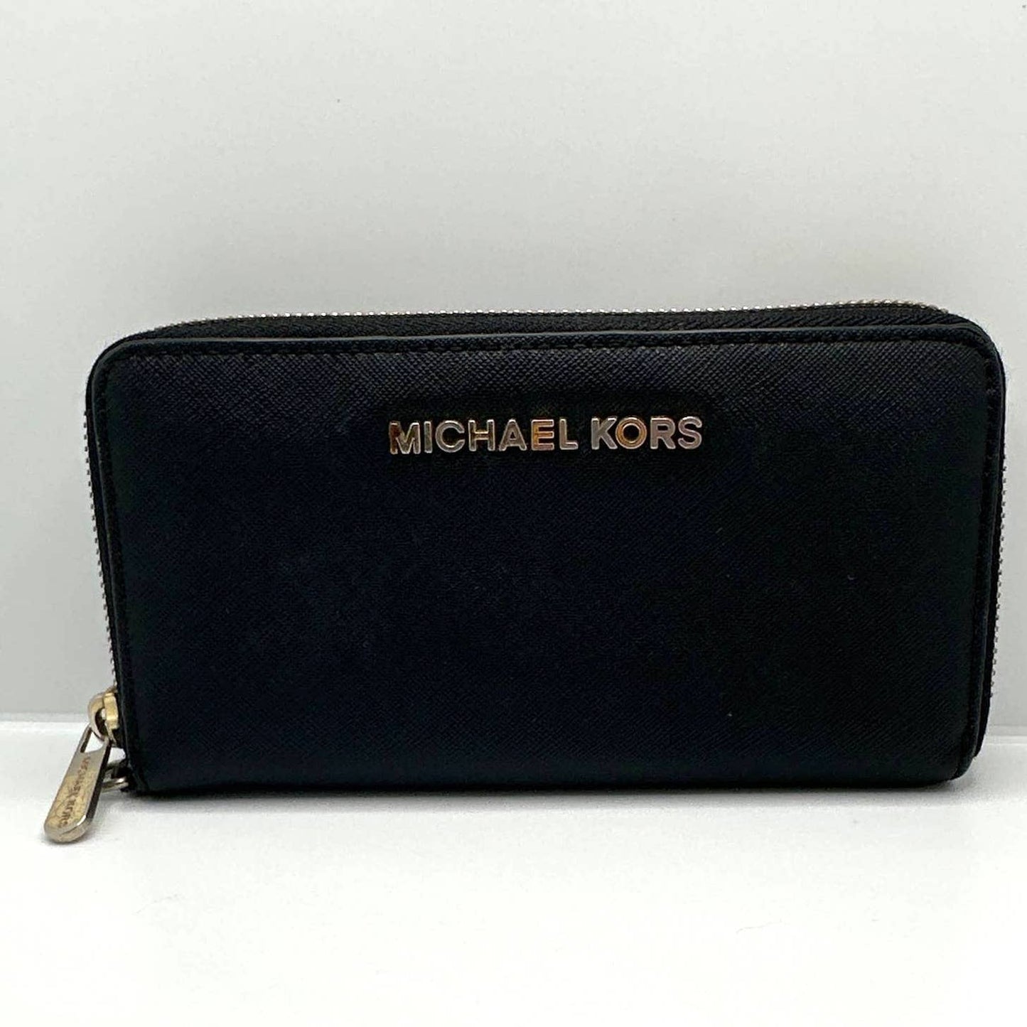 MICHAEL KORS Black Zip Around Wallet