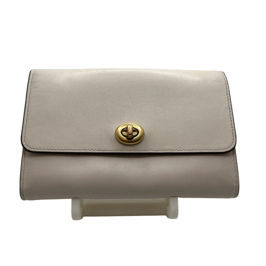 COACH Ivory Goldtone Leather Preloved Clutch